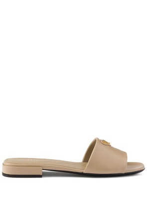 Prada Saffiano patent-leather slides - Neutrals