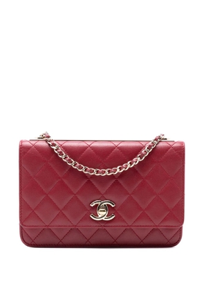 CHANEL Pre-Owned 2017-2018 Lambskin Trendy CC Wallet On Chain crossbody bag - Red