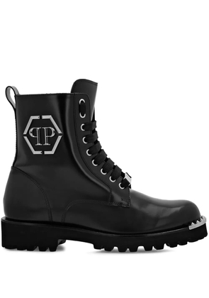 Philipp Plein logo-plaque lace-up boots - Black