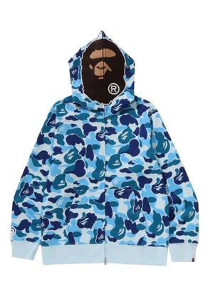 A BATHING APE® camouflage-print hoodie - Blue