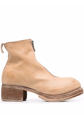 Guidi grained leather round-toe boots - Neutrals