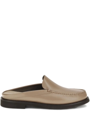 Brunello Cucinelli leather flat mules - Neutrals