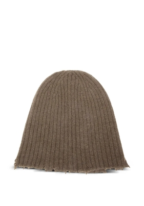 Uma Wang ribbed frayed-edge beanie - Brown