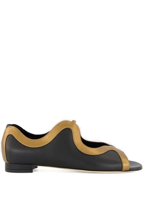 Manolo Blahnik Chilki leather sandals - Black