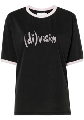 (di)vision logo-embroidered organic cotton T-shirt - Black