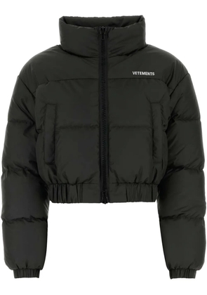 VETEMENTS logo down jacket - Black