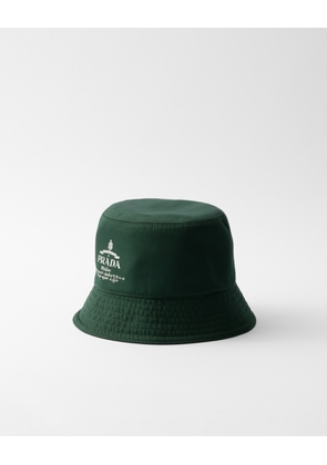 Reversible technical cotton bucket hat