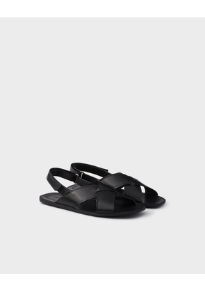 Decò leather crisscross sandals