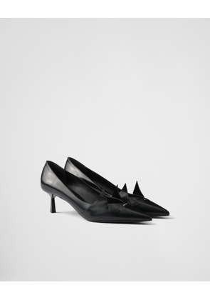 Two-tone brushed leather pumps