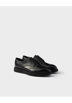 Brushed leather laced brogue shoes