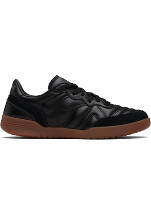 Saucony Black 586i Leather Sneakers