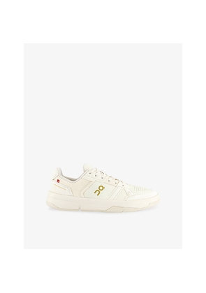 Womens On x Roger Federer Clubhouse Ace Leather Trainers