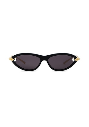 Bottega Veneta New Knot Sunglasses in Black  Gold  & Grey - Black. Size all.