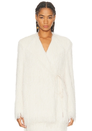 Dries Van Noten Rivla Short Coat in White - White. Size M (also in ).