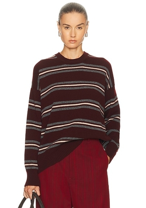 &Daughter Innes Stripe Slouch Crewneck in Burgundy  Grey  & Oat Stripe - Burgundy. Size XS (also in ).