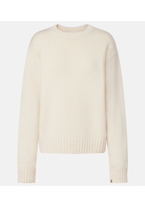 Extreme Cashmere Oldie cashmere sweater