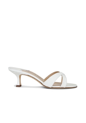 Manolo Blahnik Callamu 50 Patent Mule in White - White. Size 41 (also in ).