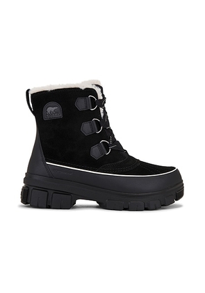 Sorel Tivoli V Boot in Black & Fawn - Black. Size 8 (also in ).