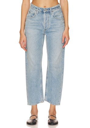 Citizens of Humanity Dahlia Bow Leg Baby Roll Jeans in Denim-Light. Size 29. Also in 31, 32, 33, 34.