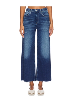 Citizens of Humanity Lyra Crop Wide Leg Jeans in Denim-Medium. Size 26. Also in 28.