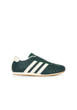 adidas Originals Taekwondo in Green. Size 6.5. Also in 7, 7.5, 8, 8.5, 9.