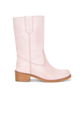 Dico Copenhagen Julia Gaucho Boot in Pink. Size 37. Also in 39, 40.