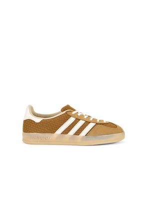 adidas Originals Gazelle Indoor in Brown. Size 7. Also in Mens 7 / Womens 8, Mens 7.5 / Womens 8.5, Mens 8 / Womens 9, Mens 8.5 / Womens 9.5, Mens 9 /
