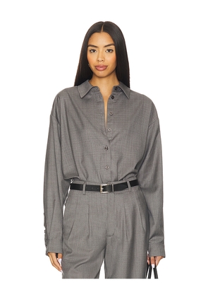 Gestuz Zeffy Shirt in Grey. Size 38. Also in 40, 42.
