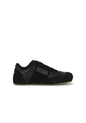 MM6 Maison Margiela Sneakers in Black. Size 42. Also in 43, 44.