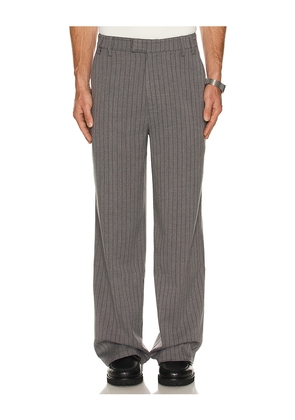 KROST Herringbone Pleated Trousers in Grey. Size L. Also in M, S, XL/1X.