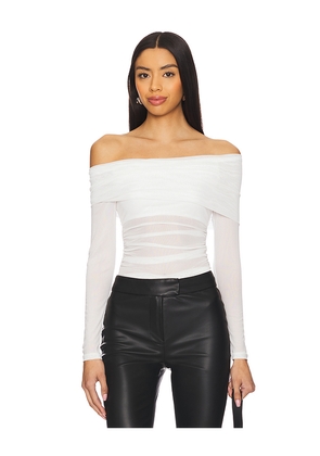 superdown Kami Off Shoulder Top in Ivory. Size L. Also in M, S, XL, XS, XXS.