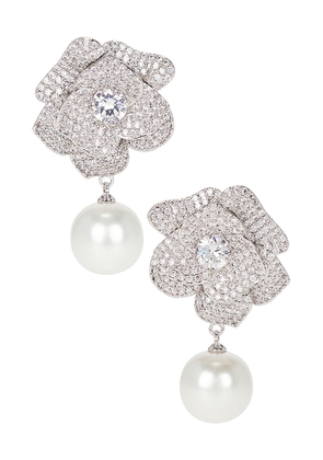 self-portrait Crystal Flower Pearl Earrings in Metallic Silver.