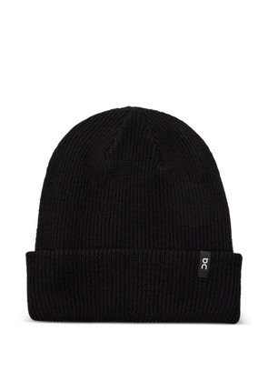 On Running logo-detail beanie hat - Black