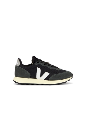 Veja Rio Branco II Sneaker in Black. Size 37. Also in 38.