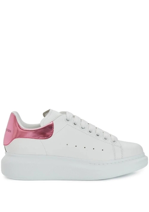 Alexander McQueen Oversized low-top sneakers - White