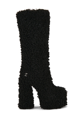 Zemeta Teddy Boots in Black. Size 5. Also in 6, 7, 8.