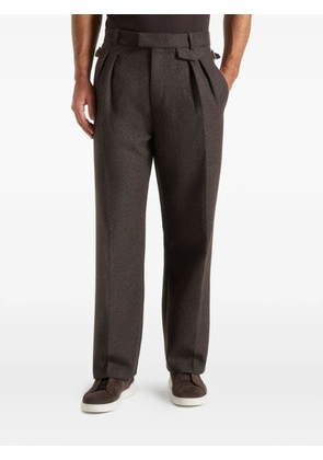 Manière De Voir Pierre pleated Eiffel-plaque tailored trousers - Brown