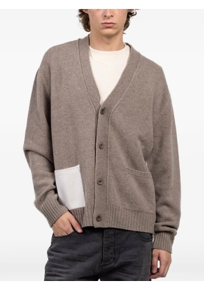 04651/TRIP IN A BAG pocket button cardigan - Brown