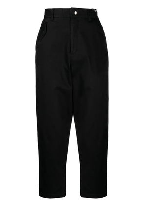 izzue low-rise straight-leg cropped trousers - Black