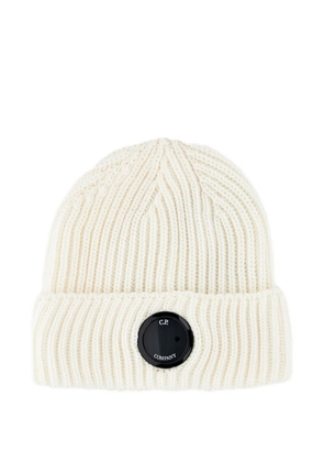 C.P. Company Lens-detail beanie - White