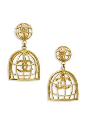 CHANEL Pre-Owned 1994 CC birdcage-motif clip-on earrings - Gold