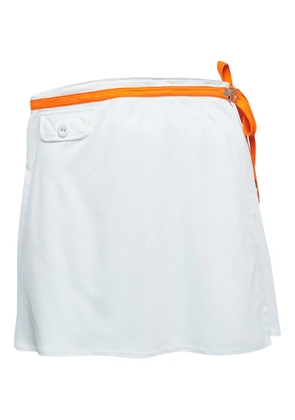 Christian Dior Pre-Owned contrasting-waistband mini skirt - White