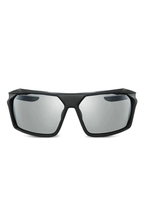 Nike Traverse geometric-frame sunglasses - Black