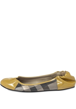 Burberry Pre-Owned Nova Check ballet flats - Neutrals