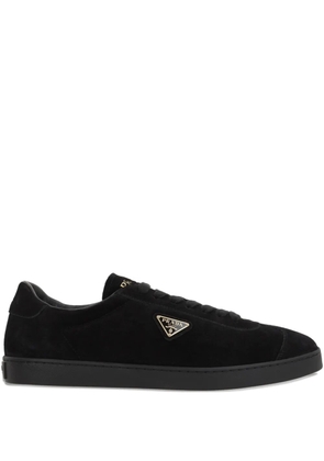 Prada suede logo-plaque sneakers - Black