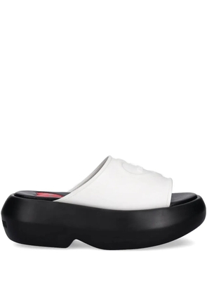 Love Moschino heart-embossed platform sandals - White