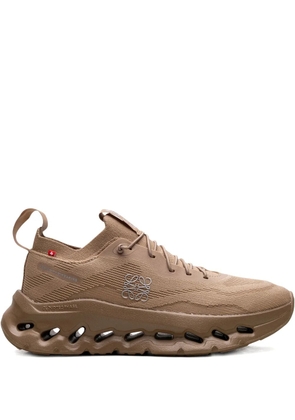 On Running x Loewe Cloudtilt 'Dark Sand' sneakers - Brown