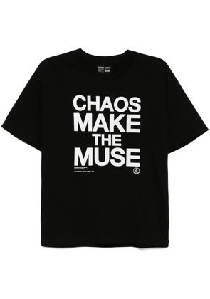 izzue graphic-print T-shirt - Black