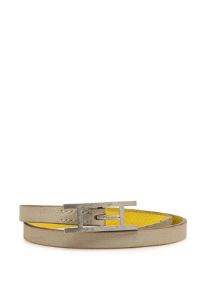 Hermès Pre-Owned 2000-2025 Leather Behapi Double Tour Bracelet M costume bracelet - Gold