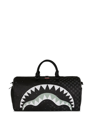 Sprayground Deep Space Drip shark checkerboard holdall - Black